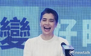 賴佩霞學歷遭藍綠夾殺 賴辦：有博士論文可供查證　