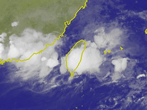 中部以北雨量累積超驚人！入夜雨勢仍強慎防土石災害