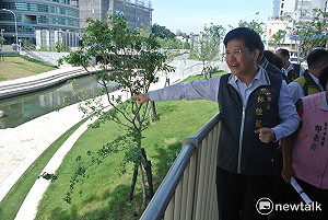 柳川親水又排洪 林佳龍 : 機關藏在倉庫