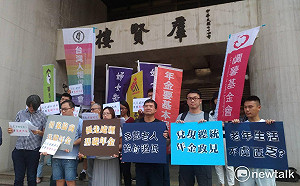 抗議多數老人給付過低  民團要求臨會納基礎年金