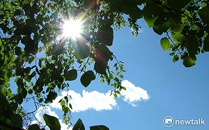 全台熱翻天  西半部高溫飆破36度