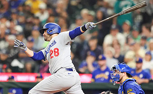 (影)J.D. Martinez本季大復活 雙響砲轟炸老同學