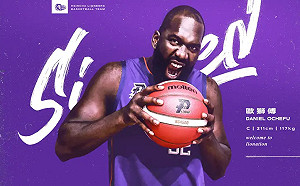 攻城獅補進211cm歐獅傅　新加坡表演賽開箱