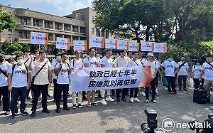 黃國昌：請民進黨回應716訴求 別再擺爛速審法案