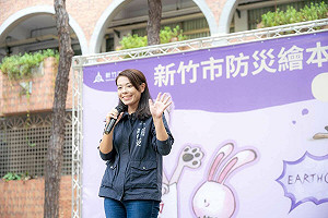 高虹安赴馬偕兒童醫院唱尾牙  議員酸:會不會心虛