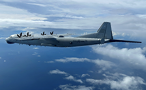 快訊》罕見曝光高清照！解放軍逾20架次軍機擾台 國軍任務機艦應對、監控遠火動態