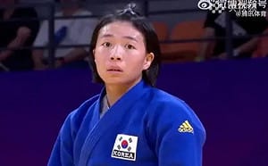 亞運韓柔道女選手打對手巴掌！被判失格哭了