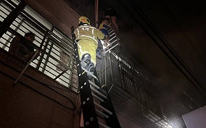 基隆透天厝凌晨火警　一家4口嗆傷送醫