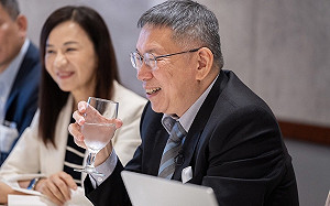 鄒開蓮隨行矽谷會談 柯文哲談副手人選：等時間到就知