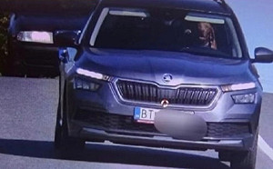 斯洛伐克警方攔下超速車輛 在方向盤後面的竟然是它…….