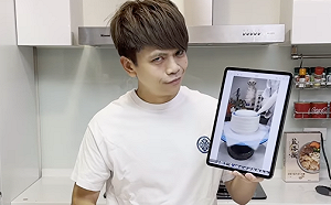 蔡阿嘎挑戰做蛋糕抹面！結局網驚呼：不敢相信嘎哥能接受