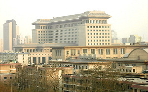 解放軍八一大樓成「凶宅」! 連2任國防部長下落不明 4軍委2死2入獄