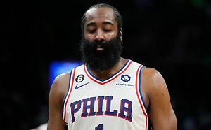 不藏了！James Harden向76人訓練營報到