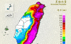 小犬挾豪雨襲台！「這地方」3天累積雨量近8百毫米 狠甩第2名