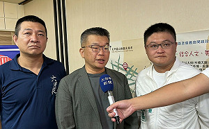 蔡其昌關心傳統市集經濟 推動蔣公路成為國際級觀光夜市