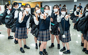 「翡翠騎士」來了! 周日下午先在高雄港7號碼頭展開首場演出