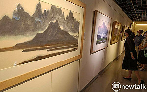 體驗「生命的風景」 豐藝館展出35幅席德進畫作
