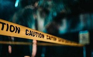 台北女高處跌落5樓陽台　全身骨折當場身亡