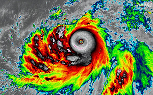 「布拉萬」成強颱！超清晰颱風眼網驚豔：型美心也美