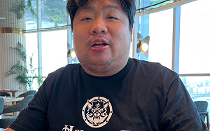 統神自拍轉換AI角色 「眼神超憂鬱」自嘲：臉怎麼這麼衰