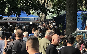 廖林麗玲觀點》向左走？向右走？德國向右看！