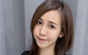 潔哥「穿低胸T接小孩」太火辣！地方爸爸暴動：以後孩子我接