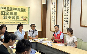 催生學校午餐專法 立委和業者籲中央應建立統一完善制度