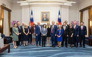 蔡英文：國艦及國機國造 展現我們守護國安決心 