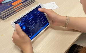 還是中國最牛逼! 憂鬱症號稱可用手機控制 醫師「發明」兩根電極植入大腦