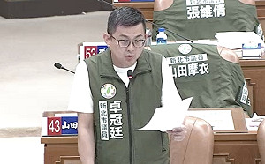 新北敬老愛心卡優惠六都末段班 卓冠廷提4大訴求提升使用率