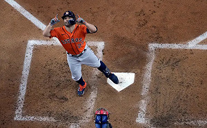 薛澤被打爆了！太空人終止遊騎兵7連勝