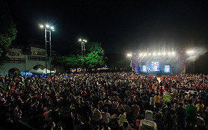 左營萬年季3天吸引45萬人   高市府：傾聽各方民意努力讓活動更好