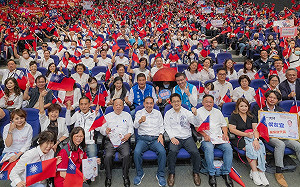 全國幼托挺侯後援會成立 侯友宜拋研議「久任獎金」留住教保人員