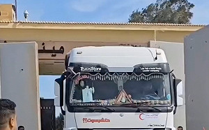 首批人道物資運抵加薩！邊境短暫開放1小時 滯留外國公民試圖越境遭拒