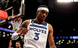 灰狼5年44億台幣續留Jaden McDaniels