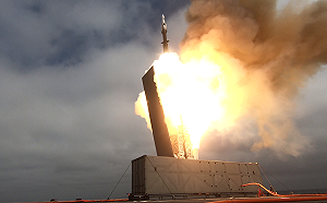 日本可望獲授權生產Mk-70貨櫃式導彈發射器
