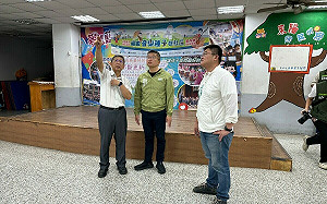 東陽國小多功能教室老舊 蔡其昌爭取180萬整修經費