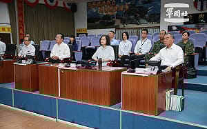 視導長青17號操演 總統：確保每次演練發揮最大效益