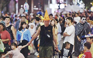 高雄萬聖節大遊行首辦成功    市民相約明年再來逗熱鬧 