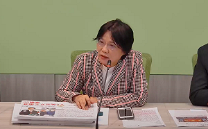 黨團記者會遭問不分區 劉世芳:不用考慮到我