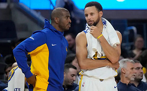 Paul替補出發！Curry：與他正建立化學反應