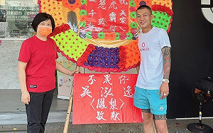 媽媽生日「排場超大」！鳳梨感性告白：當我家長沒崩潰非一般人