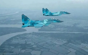 緬軍戰機墜毀! 反叛武裝組織連克要地  軍方 : 緬甸面臨分裂風險