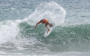 高規格比賽＋超嗨音樂節！台灣國際衝浪公開賽11/6台東金樽登場