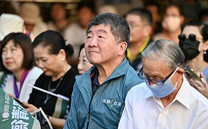 前衛福部長陳時中重返立院！４字回應「藐視國會罪」