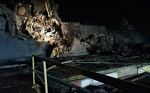 （影）震撼畫面! 烏軍4戰機奇襲克赤軍港 8「風暴陰影」重創俄新艦