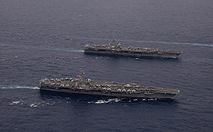 美日雙航母南海軍演示威 山東艦急殺回對峙 太平島中美交鋒