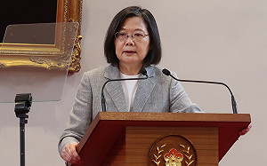 是否勸蕭美琴接受副手？蔡英文轉頭看了記者一眼