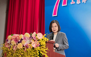 蔡英文：今年10月再生能源最高來到8百萬瓩、每4度就有1度是綠電 