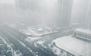 中國西安罕見「雷打雪」嚇壞人！網驚：想起疫情前的「凶兆」